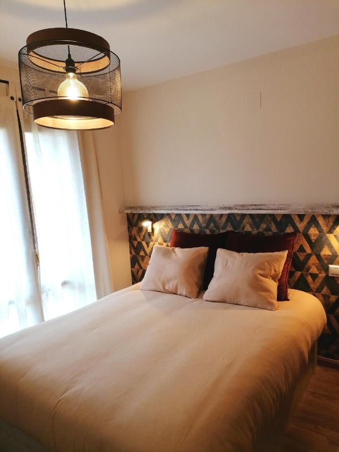 Apartamento Con Encanto En Сальєнт-де-Гальєго Екстер'єр фото